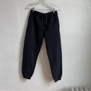 Aritzia TNA black sweatpants